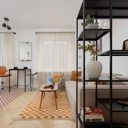 Elegant Near Royal Baths Park By Renters * Warsaw
